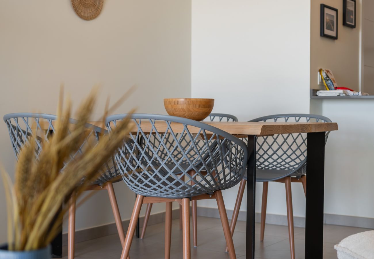 Apartamento em Isla Canela - Ocean Homes by Ĥ - Haraganes Beach HOHH4304PE8