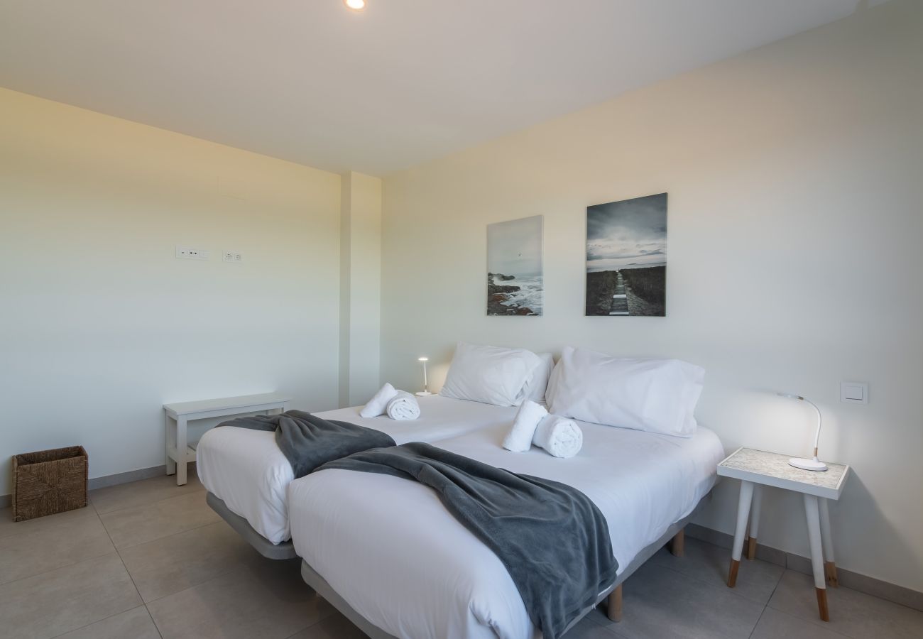 Apartamento em Isla Canela - Ocean Homes by Ĥ - Haraganes Beach HOHH4304PE8