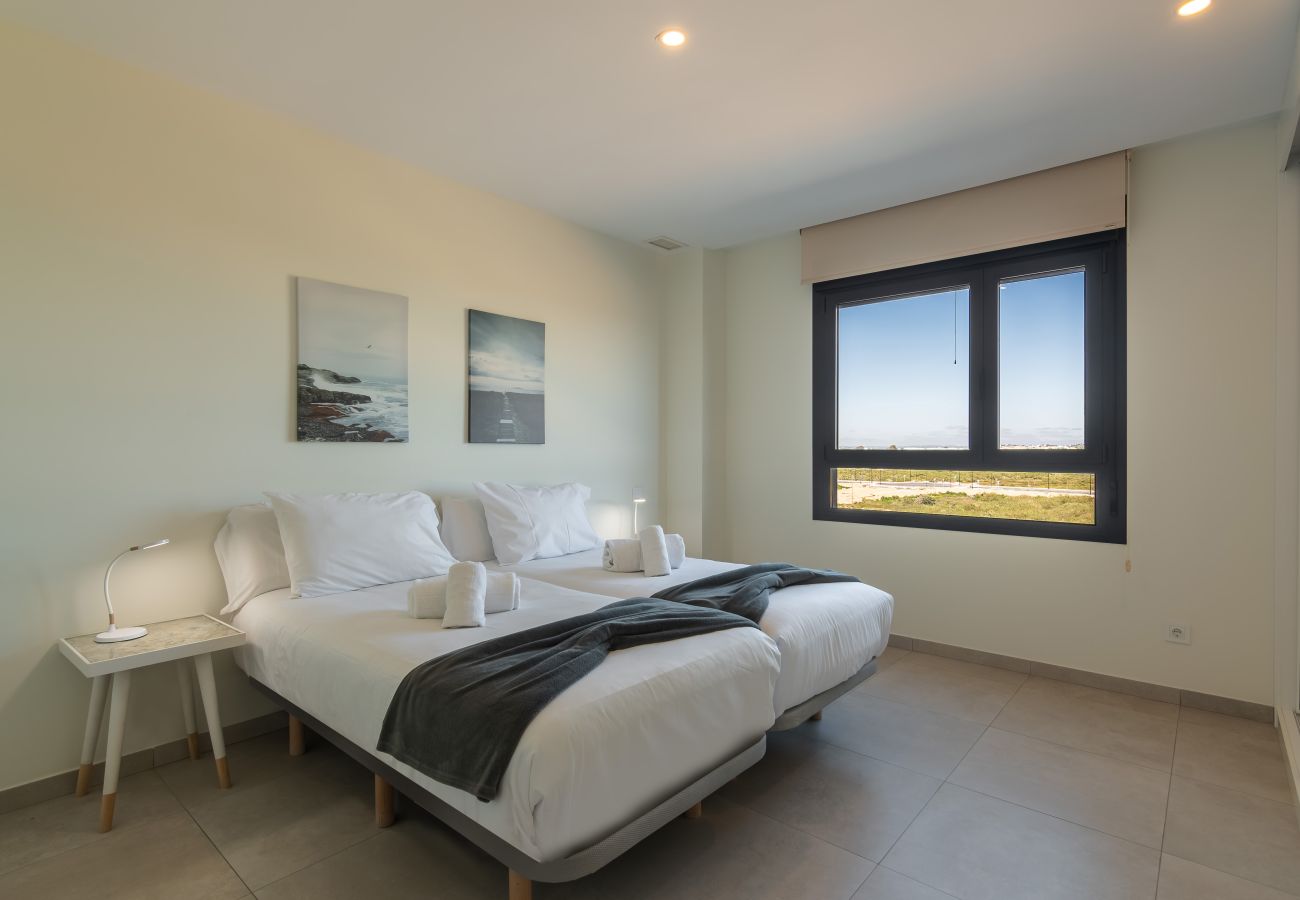 Apartamento em Isla Canela - Ocean Homes by Ĥ - Haraganes Beach HOHH4304PE8