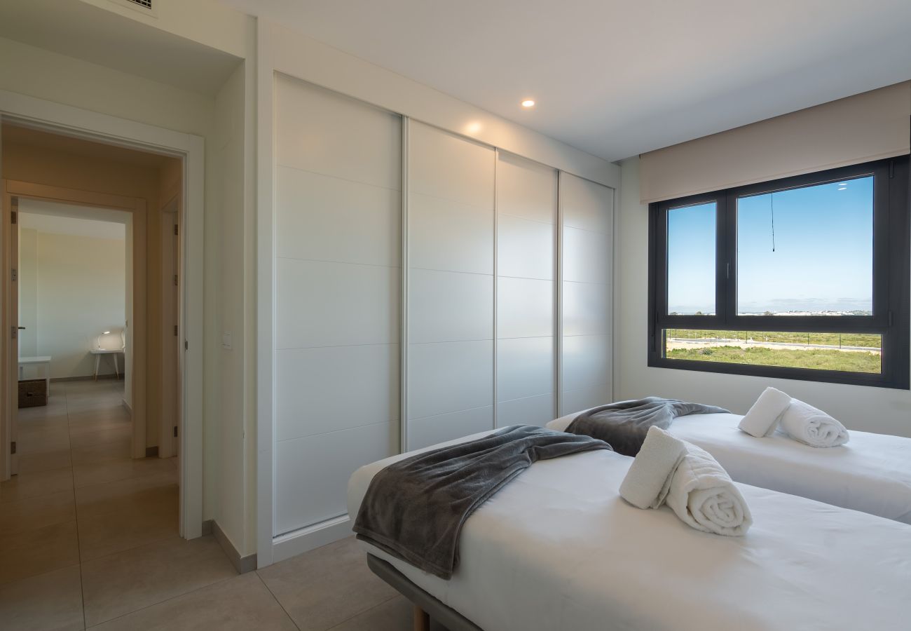 Apartamento em Isla Canela - Ocean Homes by Ĥ - Haraganes Beach HOHH4304PE8