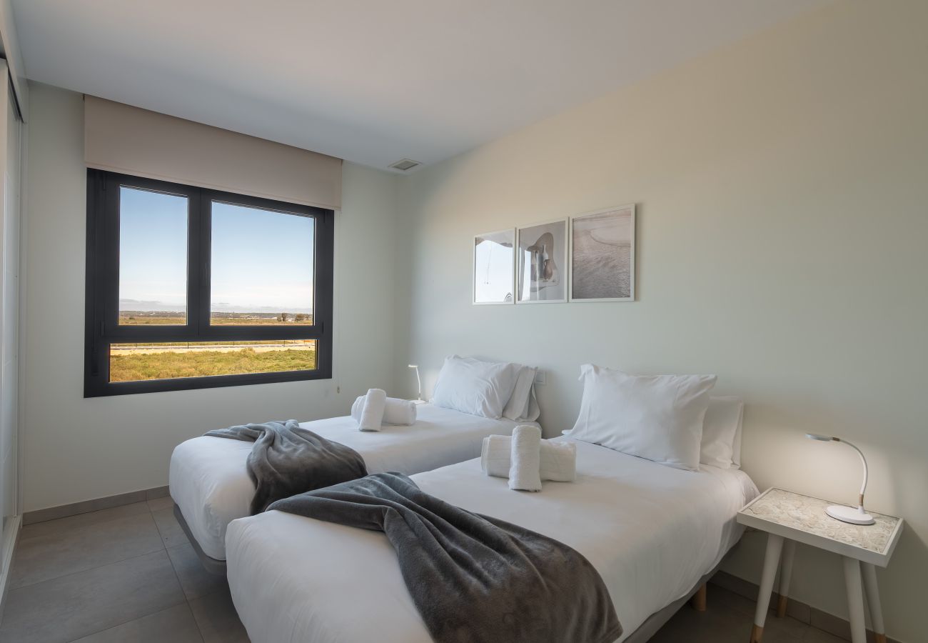 Apartamento em Isla Canela - Ocean Homes by Ĥ - Haraganes Beach HOHH4304PE8