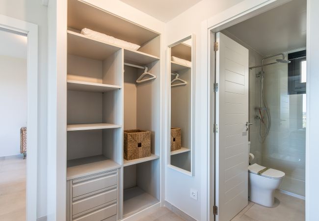 Apartamento em Isla Canela -  Los Flamencos by Ĥ  - Haraganes Beach HLHF6201PE61 Apartamento em Isla Canela -  Los Flamencos by Ĥ  - Haraganes Beach HLHF6201PE61