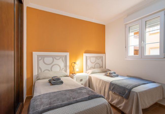 Lägenhet i Isla Canela - Las Arenas - Haraganes Beach HLHA12P272 Lägenhet i Isla Canela - Las Arenas - Haraganes Beach HLHA12P272