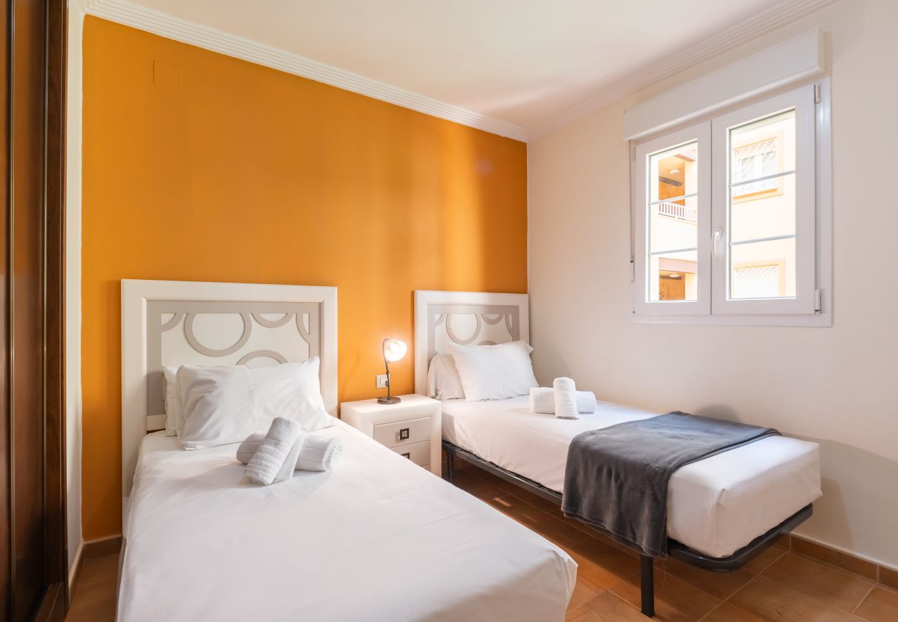 Lägenhet i Isla Canela - Las Arenas - Haraganes Beach HLHA12P272