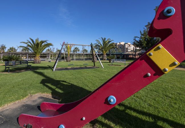 Lägenhet i Isla Canela - Los Cisnes Penthouse - Haraganes Beach HLHC268P128 Lägenhet i Isla Canela - Los Cisnes Penthouse - Haraganes Beach HLHC268P128