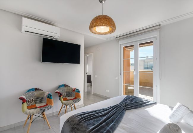 Lägenhet i Isla Canela - Las Arenas Penthouse - Haraganes Beach HLHA245P97 Lägenhet i Isla Canela - Las Arenas Penthouse - Haraganes Beach HLHA245P97