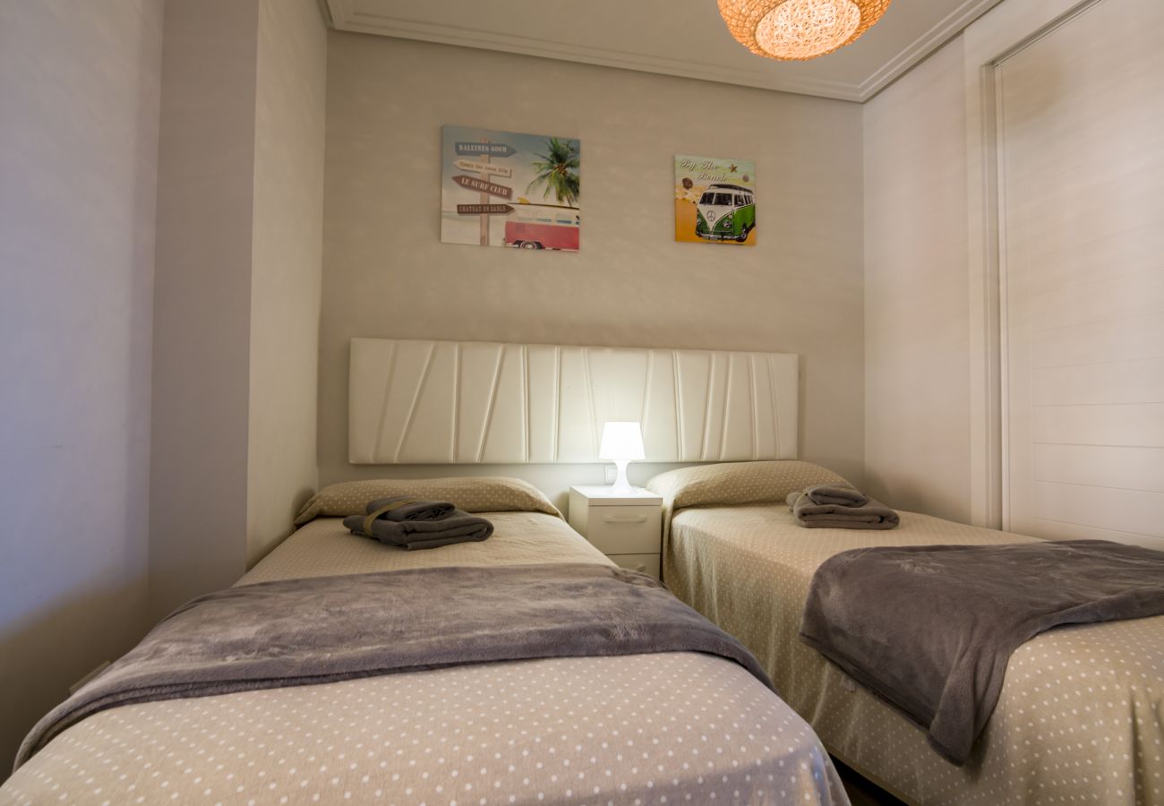 Lägenhet i Isla Canela - Las Arenas - Haraganes Beach HLHA215P214